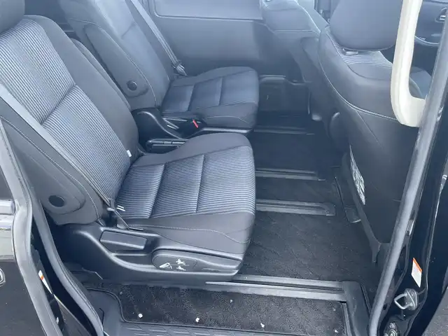 トヨタ ヴォクシー ZS 煌 岡山県 2016(平28)年 7.9万km ブラック 純正9インチナビ　/NSZT-Y64T/フルセグTV、CD、DVD、Bluetooth、AM、FM/バックカメラ/両側パワースライドドア/ETC