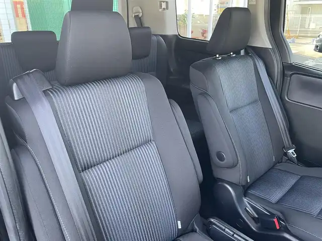 トヨタ ヴォクシー ZS 煌 岡山県 2016(平28)年 7.9万km ブラック 純正9インチナビ　/NSZT-Y64T/フルセグTV、CD、DVD、Bluetooth、AM、FM/バックカメラ/両側パワースライドドア/ETC