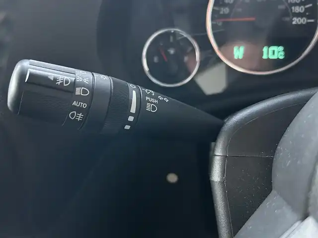 クライスラー・ジープ ジープ ラングラー アンリミテッド サハラ 千葉県 2016(平28)年 8万km 青 取扱説明書、保証書、スペアキー/社外SDナビ　AVIC-RZ103/AM/FM/BT/ワンセグ/クルーズコントロール/ステアリングスイッチ/前後ドライブレコーダー/サイドカメラ/ETC/背面タイヤ/ダウンヒルコントロール/横滑り防止機能/アルパインスピーカー/ルーフキャリア