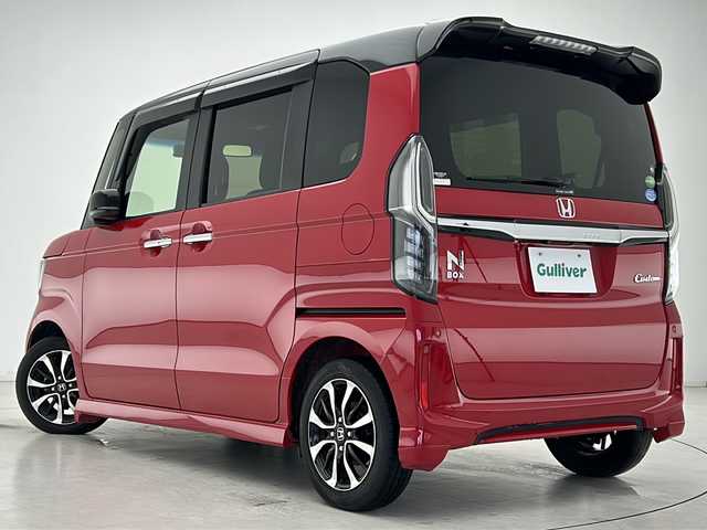ホンダ Ｎ ＢＯＸ カスタム G L ホンダセンシング 千葉県 2018(平30)年 5.7万km ミラノレッド 純正ナビ（フルセグTV/CD/DVD/AM/FM/Bluetooth/AUX/SD）/バックカメラ/片側パワースライドドア/前方ドライブレコーダー/ビルトインETC/ホンダセンシング/衝突軽減ブレーキ/レーンキープアシスト/レーダークルーズコントロール/アイドリングストップ/先行車発進お知らせ/標識認識機能/オートエアコン/オートライト/サンシェード/純正フロアマット/純正ドアバイザー/LEDヘッドライト/フォグランプ