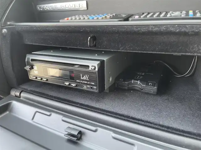 ランドローバー レンジローバースポーツ 5．0 V8 大阪府 2010(平22)年 6.3万km 紺Ｍ サンルーフ/純正HDDナビ/DVDプレーヤー(LV-110C)/フロント/リア/サイドカメラ/harman kardon/ベージュ革シート/前席パワーシート/全席シートヒーター/クルーズコントロール/前後コーナーセンサー/ドライブレコーダー/純正フロアマット/純正20インチAW