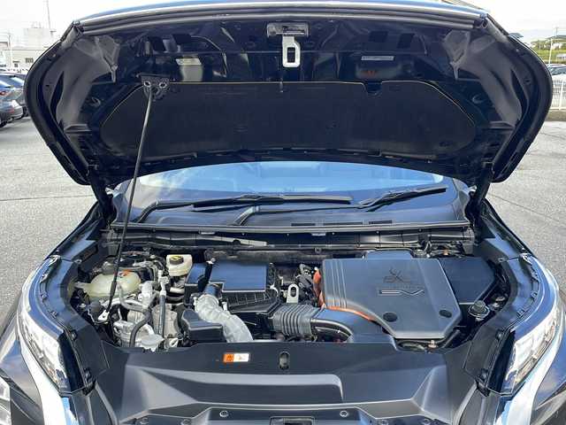 三菱 アウトランダー ＰＨＥＶ G 富山県 2022(令4)年 5万km アメジストブラック 禁煙車/純正ナビ/全方位カメラ/TV（フルセグ）/4WD/クルーズコントロール/プッシュスタート/電動格納ミラー/ETC/シートヒーター/純正アルミホイール/BSM/スペアキー/電動リアゲート/盗難防止装置