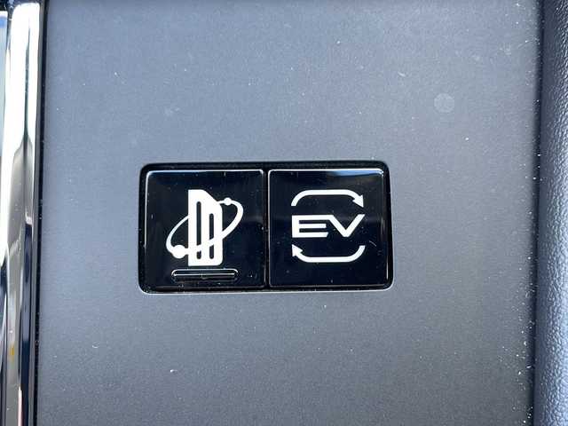 三菱 アウトランダー ＰＨＥＶ G 富山県 2022(令4)年 5万km アメジストブラック 禁煙車/純正ナビ/全方位カメラ/TV（フルセグ）/4WD/クルーズコントロール/プッシュスタート/電動格納ミラー/ETC/シートヒーター/純正アルミホイール/BSM/スペアキー/電動リアゲート/盗難防止装置