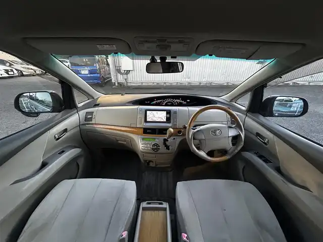 トヨタ エスティマ アエラス Gパッケージ 静岡県 2006(平18)年 16万km ミディアムシルバーメタリック ユーザー買取車両/純正HDDナビ（NHDP-W56S）/[AM/FM/CD/TV/DVD]/純正17インチAW/純正キセノンヘッドライト/エンジンスタートボタン/スマートキー/MTモード付AW/クルーズコントロール/WAC/ETC/フリップダウンモニター/3列シート/オットマン/ウォークスルー/パワーシート（D席のみ）/両側パワースライドドア/AFS/保証書/取扱説明書