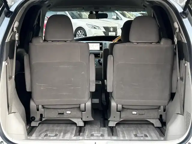 トヨタ エスティマ アエラス Gパッケージ 静岡県 2006(平18)年 16万km ミディアムシルバーメタリック ユーザー買取車両/純正HDDナビ（NHDP-W56S）/[AM/FM/CD/TV/DVD]/純正17インチAW/純正キセノンヘッドライト/エンジンスタートボタン/スマートキー/MTモード付AW/クルーズコントロール/WAC/ETC/フリップダウンモニター/3列シート/オットマン/ウォークスルー/パワーシート（D席のみ）/両側パワースライドドア/AFS/保証書/取扱説明書