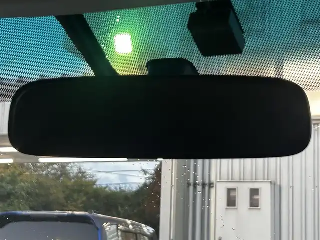 トヨタ エスティマ アエラス Gパッケージ 静岡県 2006(平18)年 16万km ミディアムシルバーメタリック ユーザー買取車両/純正HDDナビ（NHDP-W56S）/[AM/FM/CD/TV/DVD]/純正17インチAW/純正キセノンヘッドライト/エンジンスタートボタン/スマートキー/MTモード付AW/クルーズコントロール/WAC/ETC/フリップダウンモニター/3列シート/オットマン/ウォークスルー/パワーシート（D席のみ）/両側パワースライドドア/AFS/保証書/取扱説明書