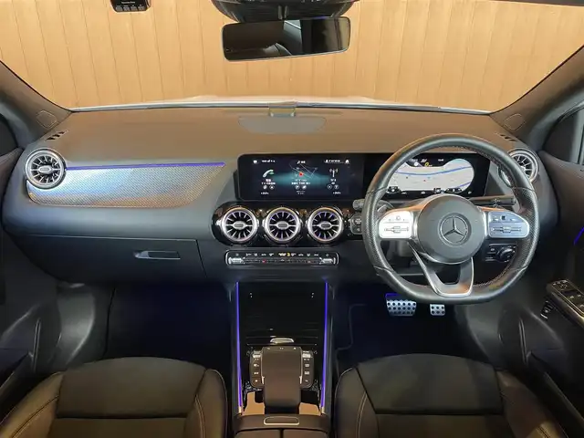 メルセデス・ベンツ ＧＬＡ２００ｄ 4マチック 愛知県 2020(令2)年 5.7万km ポーラホワイト 純正ナビ/フルセグTV/360度カメラ/Bluetooth/AppleCarPlay/レーダーセーフティパッケージ/ACC/ブラインドスポット/レーンキープ/アンビエントライト/パワーバックドア/LEDヘッドライト/黒ハーフレザー/シートヒーター