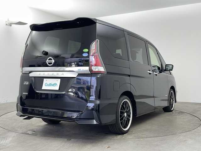日産 セレナ ハイウェイスターVセレクションⅡ 兵庫県 2019(令1)年 3.5万km ダイヤモンドブラック ・セーフティパックB/・プロパイロット（自動運転技術）/・エマージェンシーブレーキ/・車線逸脱防止支援システム/・ＳＲＳカーテンエアバック/・インテンジェントアラウンドビューモニター/・インテリジェントルームミラー/・踏み間違い衝突防止アシスト/・フロントバックソナー/・純正９型ナビ&TV&CD&DVD&SD&BT/・純正リアフリップダウンモニター　/・全方位カメラ　/・デジタルインナーミラー/・ドライブレコーダー　/・ビルトインＥＴＣ　/・横滑り防止装置　/・ＬＥＤヘッドライト　/・オートライト　/・両側パワースライドドア/・タッチフリースライドドア/・アイドリングストップ/・社外18インチAW/・プッシュスタート/・スペアキー/・スマートキー