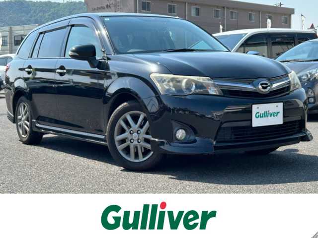 トヨタ カローラ フィールダー 1．5G エアロツアラー W×B 広島県 2013(平25)年 13.7万km ブラックマイカ 純正SDナビ（NSCP-W62）/　（BT/CD/ワンセグテレビ）/バックカメラ/前後ドライブレコーダー/純正15インチアルミホイール/純正フロアマット/ETC/カーテンエアバック/キセノンヘッドライト/フォグランプ/リアプライバシーガラス/ドアバイザー/オートライト/プッシュスタート/スマートキー/横滑り防止装置/取扱説明書