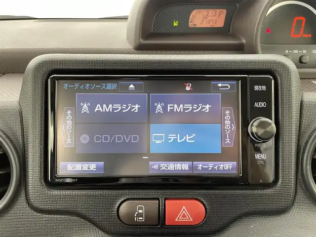 トヨタ ポルテ F 群馬県 2017(平29)年 2.2万km ホワイトパールクリスタルシャイン 福祉車両/・サイドアクセス車 脱着シート仕様(電動式) Aタイプ/＝＝＝＝＝/ナノイーパッケージ/・ナノイー/・オートエアコン(花粉除去モード付)＆プッシュ式ヒーターコントロールパネル/・タイマー付リヤウィンドウデフォッガー/・専用加飾センタークラスターパネル/HIDパッケージ/・マルチリフレクター式ディスチャージヘッドランプ(オートレベリング機能付)/・コンライト(オートライト)/ナビレディパッケージ/・ステアリングスイッチ/・バックカメラ/＝＝＝＝＝/純正7インチナビ/・AM/FM/CD/DVD/SD/Bluetooth/フルセグTV/トヨタセーフティセンス/・プリクラッシュセーフティシステム/・レーンディパーチャーアラート/・オートマチックハイビーム/先行車発進告知機能/プッシュスタート/スマートキー×2本