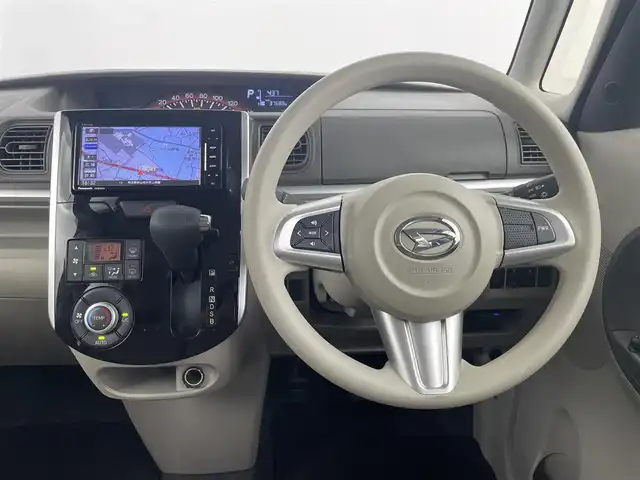 ダイハツ タント X ターボ SAⅢ 埼玉県 2017(平29)年 3.8万km パールホワイトⅢ 社外ナビ　CN-RE03WD/(Bluetooth/USB/CD/DVD/AM/FM)/地デジフルセグ/バックカメラ/前方ドライブレコーダー/ETC/片側パワースライドドア/衝突軽減ブレーキ/オートマチックハイビーム/アイドリングストップ/運転席シートヒーター/ロールサンシェード/フロントフォグランプ/プッシュスタート/ステアリングリモコン/純正フロアマット/純正ドアバイザー/社外14インチアルミホイール