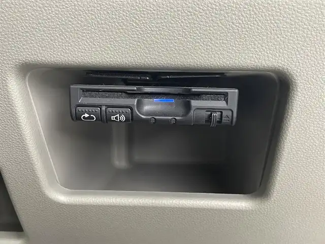 ダイハツ タント X ターボ SAⅢ 埼玉県 2017(平29)年 3.8万km パールホワイトⅢ 社外ナビ　CN-RE03WD/(Bluetooth/USB/CD/DVD/AM/FM)/地デジフルセグ/バックカメラ/前方ドライブレコーダー/ETC/片側パワースライドドア/衝突軽減ブレーキ/オートマチックハイビーム/アイドリングストップ/運転席シートヒーター/ロールサンシェード/フロントフォグランプ/プッシュスタート/ステアリングリモコン/純正フロアマット/純正ドアバイザー/社外14インチアルミホイール