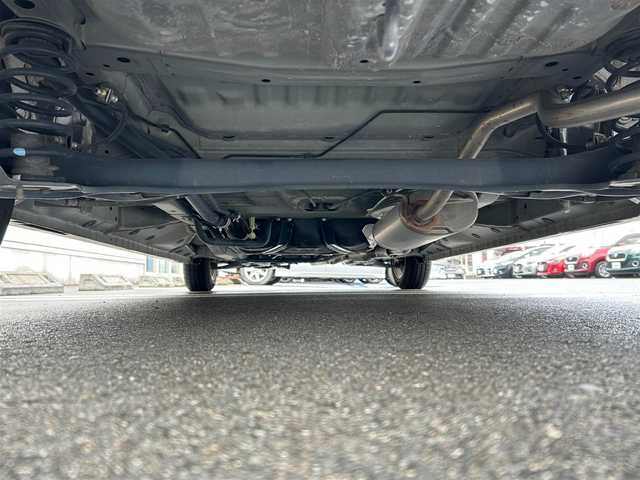 ホンダ Ｎ ＢＯＸ カスタム G Lパッケージ 静岡県 2016(平28)年 3.4万km シャイニンググレーM 純正メモリーナビ/　AM FM CD DVD Bluetooth/ビルトインETC/HIDオートヘッドランプ/片側パワースライドドア/純正14インチアルミホイール/純正フロアマット/スマートキー＆プッシュスタート/リアサンシェード/フロントフォグランプ/スマートシティブレーキサポート/フルセグTV/バックモニター/前後ドライブレコーダー