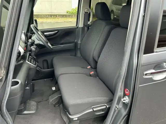 ホンダ Ｎ ＢＯＸ カスタム G Lパッケージ 静岡県 2016(平28)年 3.4万km シャイニンググレーM 純正メモリーナビ/　AM FM CD DVD Bluetooth/ビルトインETC/HIDオートヘッドランプ/片側パワースライドドア/純正14インチアルミホイール/純正フロアマット/スマートキー＆プッシュスタート/リアサンシェード/フロントフォグランプ/スマートシティブレーキサポート/フルセグTV/バックモニター/前後ドライブレコーダー
