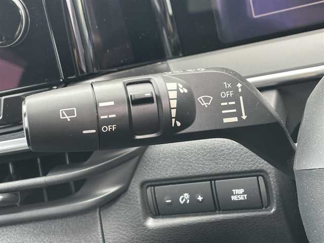 日産 ノート オーテック 滋賀県 2023(令5)年 0.7万km オーロラフレアブルーパール /スーパーブラック 2トーン 純正9型ナビ/(Bluetooth/フルセグ/AM/FM)/プロパイロット/・インテリジェント クルーズコントロール/・ハンドル支援/・ナビリンク機能/ビルトインETC2.0/レーンキープアシスト/衝突軽減ブレーキ/ステアリングアシスト/ブラインドスポットモニター/アラウンドビューモニター/標識認識/電動パーキング/ブレーキホールド/LEDオートライト/オートハイビーム/レザーシート/シートヒーター/ステアリングヒーター/デジタルインナーミラー/ドライブレコーダー/置くだけ充電/USB