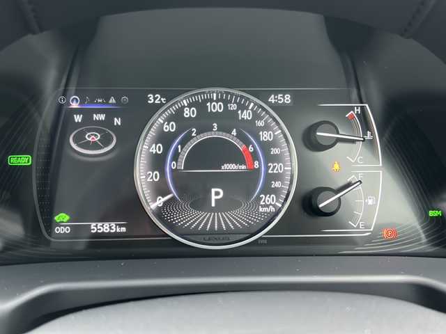 レクサス ＥＳ 300h バージョンL 鹿児島県 2019(令1)年 0.6万km 白 ワンオーナー/純正ナビ/Bluetooth/TV/DVD/CD/デジタルインナーミラー/全周囲カメラ/クルーズコントロール/LTA/シートヒーター/ハンドルヒーター/障害物アラーム/パワーシート/サンルーフ/USB/純正フロアマット/純正AW