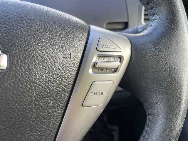 日産 セレナ ハイウェイスター Vセレクション 石川県 2012(平24)年 10.7万km 青 4WD/純正メモリーナビ/フルセグTV/バックカメラ/フリップダウンモニター/ETC/インテリキー/プッシュスタート/電動ミラー/オートライト/オートエアコン