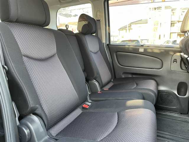 日産 セレナ ハイウェイスター Vセレクション 石川県 2012(平24)年 10.7万km 青 4WD/純正メモリーナビ/フルセグTV/バックカメラ/フリップダウンモニター/ETC/インテリキー/プッシュスタート/電動ミラー/オートライト/オートエアコン