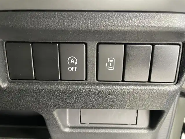 スズキ スペーシア カスタム HYBRID GS 大分県 2019(平31)年 5.8万km ピュアホワイトP ワンオーナー/衝突軽減ブレーキ/誤発進抑制機能/車線逸脱警報機能/ふらつき警報機能/先行車発進お知らせ機能/ハイビームアシスト/後退時ブレーキサポート/社外8型ナビ　型式：AVIC-CL901/【フルセグTV、DVD再生可、BT対応】/ステアリングスイッチ/バックカメラ/左側電動スライドドア/社外ドライブレコーダー　型式：ZDR-012/ETC/運転席シートヒーター/アイドリングストップ/横滑り防止装置/電動格納ミラー/社外フロアマット/オートライト/LEDヘッドライト/LEDフォグ/純正14インチアルミホイール/保証書、取説、スペアキー有り