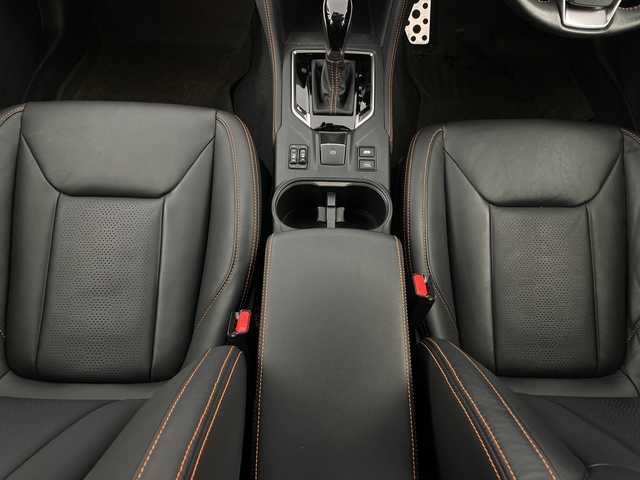 スバル インプレッサ ＸＶ 2．0i－S アイサイト 新潟県 2017(平29)年 1.8万km クールグレーカーキ メモリナビ　型式CN-LR820D/CD/BT/USB/ETC/バックカメラ/レザーシート/シートヒーター　D席/N席/パワーシート　D席/N席/フォグ/純正AW夏タイヤセット