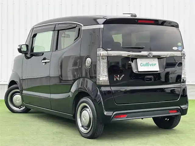 ホンダ Ｎ ＢＯＸ スラッシュ G Lインテリアカラーパッケージ 香川県 2018(平30)年 8.2万km クリスタルブラックパール 社外SDナビ/レザーシート/シートヒーター/革巻きステアリング/ステアリングリモコン（非連動）/社外キセノンライト/オートエアコン/ビルトインETC/プッシュスタート/スマートキー/電動格納ミラー