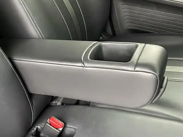 ホンダ Ｎ ＢＯＸ スラッシュ G Lインテリアカラーパッケージ 香川県 2018(平30)年 8.2万km クリスタルブラックパール 社外SDナビ/レザーシート/シートヒーター/革巻きステアリング/ステアリングリモコン（非連動）/社外キセノンライト/オートエアコン/ビルトインETC/プッシュスタート/スマートキー/電動格納ミラー