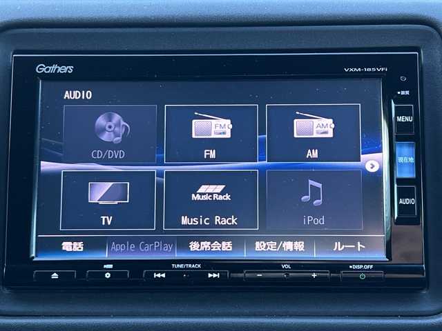 ホンダ ヴェゼル X ホンダセンシング 群馬県 2018(平30)年 5.6万km プラチナホワイトパール ワンオーナー/純正SDナビ/　(AM/FM/CD/DVD/BT/TV/SD/USB)/バックカメラ/ホンダセンシング/衝突軽減ブレーキ/誤発進抑制機能/レーンキープアシスト/レーダークルーズコントロール/先行車発進お知らせ機能/ふらつき防止機能/アイドリングストップ/社外前後ドライブレコーダー/ETC/純正フロアマット/AUTOライト/LEDヘッドライト/ステアリングリモコン/保証書/取扱説明書/記録簿