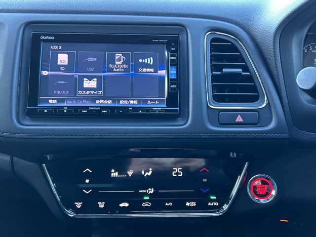 ホンダ ヴェゼル X ホンダセンシング 群馬県 2018(平30)年 5.6万km プラチナホワイトパール ワンオーナー/純正SDナビ/　(AM/FM/CD/DVD/BT/TV/SD/USB)/バックカメラ/ホンダセンシング/衝突軽減ブレーキ/誤発進抑制機能/レーンキープアシスト/レーダークルーズコントロール/先行車発進お知らせ機能/ふらつき防止機能/アイドリングストップ/社外前後ドライブレコーダー/ETC/純正フロアマット/AUTOライト/LEDヘッドライト/ステアリングリモコン/保証書/取扱説明書/記録簿