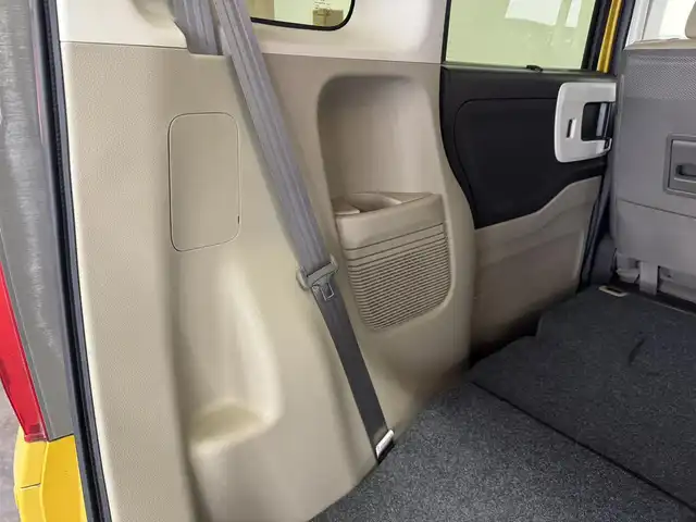 ホンダ Ｎ ＢＯＸ G EX ターボ ホンダセンシング 三重県 2019(平31)年 4.7万km プレミアムイエローパールⅡ ガソリン・ターボ/FF/MTモード付インパネCVT/純正 8インチナビ VXU-195NBi/（CD/DVD/FM/AM/TV/SD/Music Rack/iPod/Bluetooth/USB/AUX/CarPlay）/バックカメラ/両側パワースライドドア/ドライブレコーダー 前方（ナビ連動）/ビルトイン ETC/Honda SENSING/・衝突軽減ブレーキ［CMBS］/・車線維持支援システム［LKAS］/・路外逸脱抑制機能/・先行車発進お知らせ機能/・標識認識機能/・アダプティブクルーズコントロール［ACC］/装備/・オートエアコン/・オートライト/・LEDヘッドランプ/・ステアリングスイッチ/・パドルシフト/・JVCケンウッド ツィーター（スピーカーも変わってるかも）/・14インチスチールホイール/・プッシュスタート