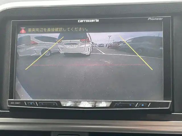 トヨタ シエンタ G クエロ 大阪府 2019(令1)年 3.5万km ホワイトパールクリスタルシャイン 社外ナビ /  フルセグTV/CD/DVD/Bluetooth/USB/バックモニター/横滑り防止装置/コーナセンサー/両側パワースライドドア/アイドリングストップ/ドライブレコーダー/オートマチックハイビーム/純正15インチアルミホイール/ハーフレザーシート/純正フロアマット/プッシュスタート/スマートキー/ＥＴＣ/ＬＥＤライト