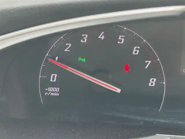 トヨタ シエンタ G クエロ 大阪府 2019(令1)年 3.5万km ホワイトパールクリスタルシャイン 社外ナビ /  フルセグTV/CD/DVD/Bluetooth/USB/バックモニター/横滑り防止装置/コーナセンサー/両側パワースライドドア/アイドリングストップ/ドライブレコーダー/オートマチックハイビーム/純正15インチアルミホイール/ハーフレザーシート/純正フロアマット/プッシュスタート/スマートキー/ＥＴＣ/ＬＥＤライト