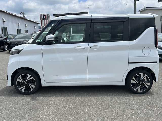 日産 ルークス HWS X プロパイロットED 秋田県 2022(令4)年 6万km ホワイトパール 純正メモリナビ（BT/TV）/前方位カメラ/クルーズコントロール（追従あり）/シートヒーター（D＋N席）/オートホールド/純正ETC2.0