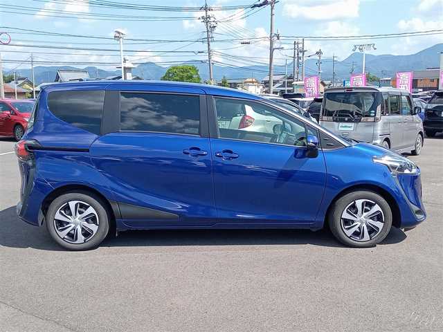 トヨタ シエンタ ハイブリッド G クエロ 福井県 2020(令2)年 4.9万km ダークブルーマイカM ワンオーナー車/全方位カメラ/前席シートヒーター/１００V充電/ステアリングヒーター/社外ヘッドアップディスプレイ/前後コーナーセンサー/クルーズコントロール/ビルトインETC/LEDヘッドライト/Fフォグ/両側パワースライドドア/衝突被害軽減システム/9インチトヨタディーラーオプションナビ/フルセグテレビ/レーンキープアシスト/横滑り防止装置/盗難防止装置/オートマチックハイビーム/アイドリングストップ/純正フロアマット/ダブルエアバッグ/スマートキー
