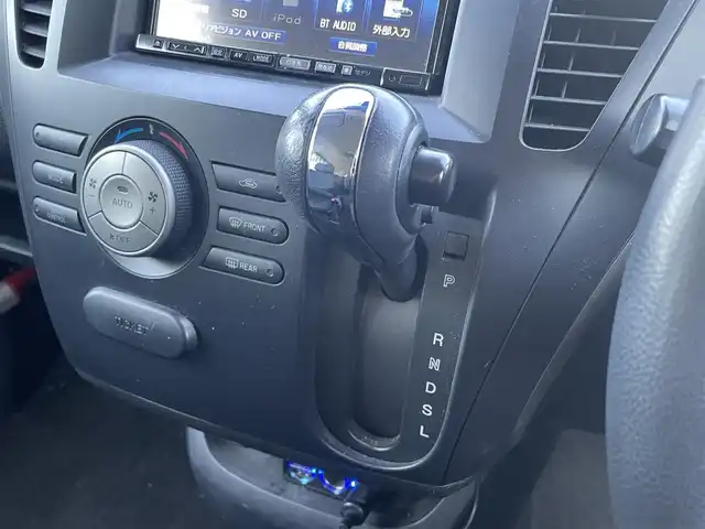 マツダ ビアンテ 20S 静岡県 2013(平25)年 11.5万km ラディアントエボニーマイカ 社外ナビ　/後席モニター　/・フルセグＴＶ　/・Ｂｌｕｅｔｏｏｔｈ接続　/・ＤＶＤ再生　/・ＵＳＢ入力端子　/両側パワースライドドア　/スマートキー　/スペアキー　/バックカメラ　/ビルトインＥＴＣ　/ＨＩＤオートライト　/純正１６インチホイール/取扱説明書/保証書