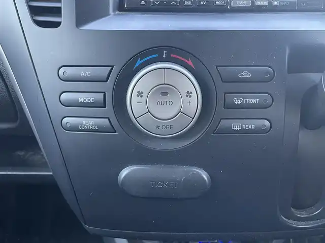 マツダ ビアンテ 20S 静岡県 2013(平25)年 11.5万km ラディアントエボニーマイカ 社外ナビ　/後席モニター　/・フルセグＴＶ　/・Ｂｌｕｅｔｏｏｔｈ接続　/・ＤＶＤ再生　/・ＵＳＢ入力端子　/両側パワースライドドア　/スマートキー　/スペアキー　/バックカメラ　/ビルトインＥＴＣ　/ＨＩＤオートライト　/純正１６インチホイール/取扱説明書/保証書