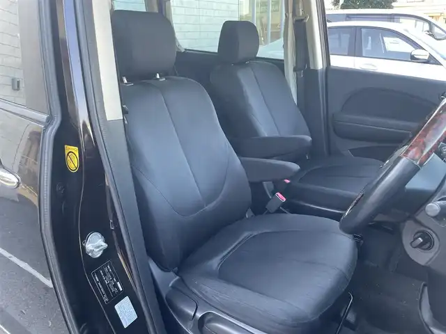 マツダ ビアンテ 20S 静岡県 2013(平25)年 11.5万km ラディアントエボニーマイカ 社外ナビ　/後席モニター　/・フルセグＴＶ　/・Ｂｌｕｅｔｏｏｔｈ接続　/・ＤＶＤ再生　/・ＵＳＢ入力端子　/両側パワースライドドア　/スマートキー　/スペアキー　/バックカメラ　/ビルトインＥＴＣ　/ＨＩＤオートライト　/純正１６インチホイール/取扱説明書/保証書