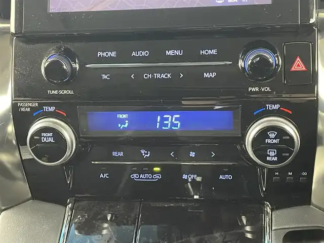 トヨタ アルファード S Cパッケージ 大阪府 2020(令2)年 6万km ブラック トヨタセーフティセンス/・プリクラッシュセーフティ（PCS）/・レーダークルーズコントロール（全車速追従機能付）/・レーントレーシングアシスト（LTA）/・レーンディパーチャーアラート（LDA）/・オートマチックハイビーム（AHB）/・先行車発進告知機能/サンルーフ/純正フリップダウンモニター/純正ディスプレイオーディオ/CD／DVD／BT／TUNER/両側パワースライドドア/パワーバックドア/LEDヘッドライト/パワーシート/シートヒーター/ベンチクーラー/シートメモリ/オットマン/ステアリングヒーター/スマートキー/プッシュスタート/ビルトインETC