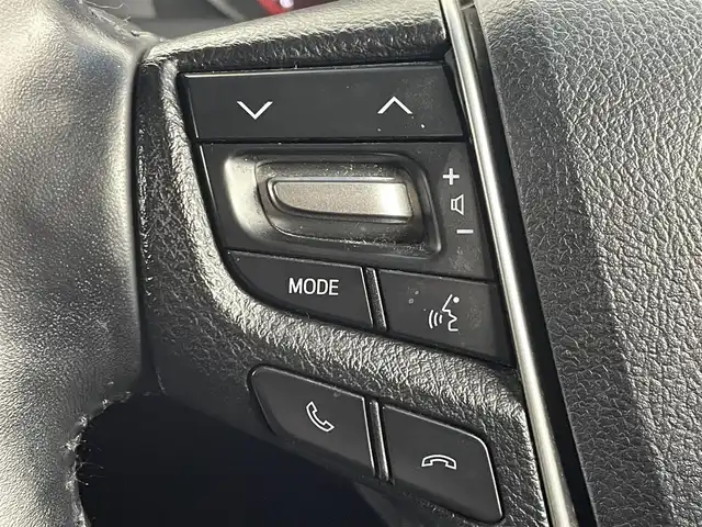 トヨタ アルファード S Cパッケージ 大阪府 2020(令2)年 6万km ブラック トヨタセーフティセンス/・プリクラッシュセーフティ（PCS）/・レーダークルーズコントロール（全車速追従機能付）/・レーントレーシングアシスト（LTA）/・レーンディパーチャーアラート（LDA）/・オートマチックハイビーム（AHB）/・先行車発進告知機能/サンルーフ/純正フリップダウンモニター/純正ディスプレイオーディオ/CD／DVD／BT／TUNER/両側パワースライドドア/パワーバックドア/LEDヘッドライト/パワーシート/シートヒーター/ベンチクーラー/シートメモリ/オットマン/ステアリングヒーター/スマートキー/プッシュスタート/ビルトインETC