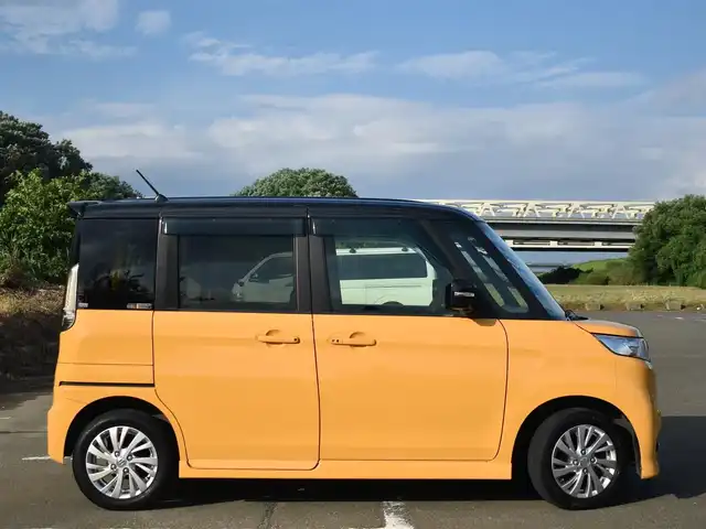 スズキ スペーシア カスタム Z 福岡県 2017(平29)年 4.1万km アクティブイエロー/ブラック2トーンルーフ 純正ナビ/　CD/DVD/フルセグTV/BT/全方位モニター/スマートキー/プッシュスタート/両側パワースライドドア/純正HIDヘッドライト/純正14インチアルミ/D席シートヒーター/アイドリングストップ/ETC