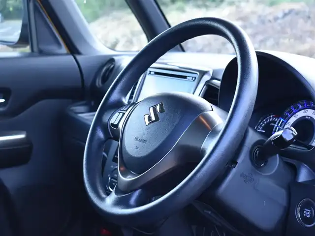 スズキ スペーシア カスタム Z 福岡県 2017(平29)年 4.1万km アクティブイエロー/ブラック2トーンルーフ 純正ナビ/　CD/DVD/フルセグTV/BT/全方位モニター/スマートキー/プッシュスタート/両側パワースライドドア/純正HIDヘッドライト/純正14インチアルミ/D席シートヒーター/アイドリングストップ/ETC