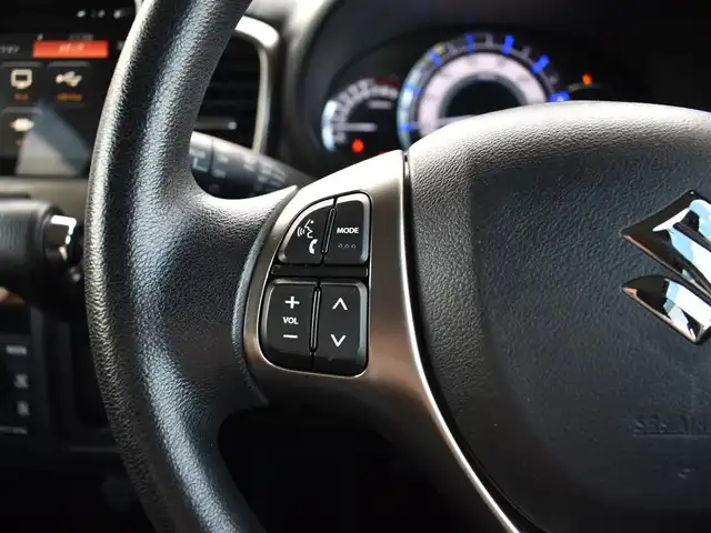 スズキ スペーシア カスタム Z 福岡県 2017(平29)年 4.1万km アクティブイエロー/ブラック2トーンルーフ 純正ナビ/　CD/DVD/フルセグTV/BT/全方位モニター/スマートキー/プッシュスタート/両側パワースライドドア/純正HIDヘッドライト/純正14インチアルミ/D席シートヒーター/アイドリングストップ/ETC