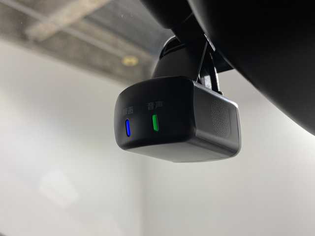 日産 ノート X 90周年記念車 福岡県 2024(令6)年 0.2万km バーガンディー 純正9インチナビ/・BT/フルセグTV/HDMI/AppleCarplay/・全方位モニター/エマージェンシーブレーキ/車線逸脱防止支援/速度標識/標識検知支援/オートハイビーム/ブラインドスポットモニター/クリアランスソナー/置くだけ充電/デジタルインナーミラー/革巻きステアリング/・ステアリングヒーター/・ステアリングリモコン/レザーシート/・シートヒーター/LEDヘッドライト/・オートライト/・フォグランプ/前方ドライブレコーダー/ETC2.0/純正16インチアルミホイール/純正フロアマット