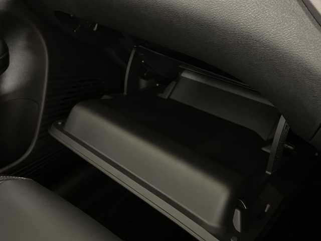 日産 ノート X 90周年記念車 福岡県 2024(令6)年 0.2万km バーガンディー 純正9インチナビ/・BT/フルセグTV/HDMI/AppleCarplay/・全方位モニター/エマージェンシーブレーキ/車線逸脱防止支援/速度標識/標識検知支援/オートハイビーム/ブラインドスポットモニター/クリアランスソナー/置くだけ充電/デジタルインナーミラー/革巻きステアリング/・ステアリングヒーター/・ステアリングリモコン/レザーシート/・シートヒーター/LEDヘッドライト/・オートライト/・フォグランプ/前方ドライブレコーダー/ETC2.0/純正16インチアルミホイール/純正フロアマット