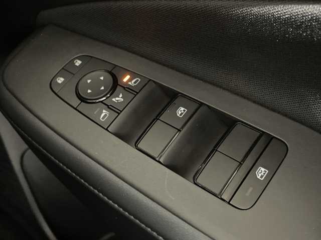 日産 ノート X 90周年記念車 福岡県 2024(令6)年 0.2万km バーガンディー 純正9インチナビ/・BT/フルセグTV/HDMI/AppleCarplay/・全方位モニター/エマージェンシーブレーキ/車線逸脱防止支援/速度標識/標識検知支援/オートハイビーム/ブラインドスポットモニター/クリアランスソナー/置くだけ充電/デジタルインナーミラー/革巻きステアリング/・ステアリングヒーター/・ステアリングリモコン/レザーシート/・シートヒーター/LEDヘッドライト/・オートライト/・フォグランプ/前方ドライブレコーダー/ETC2.0/純正16インチアルミホイール/純正フロアマット