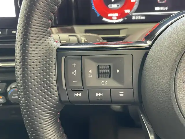 日産 オーラ ニスモ 愛知県 2022(令4)年 1.8万km ピュアホワイトパール 純正９型ナビＴＶ　ＨＤＭＩ　デジタルインナーミラー　全方位カメラ　プロパイロット　シートヒータ　ワイヤレス充電　純正ニスモスポイラー　電動パーキングブレーキ　ＬＥＤオートライト　オートホールド　ハンドル支援　エマージェンシーブレーキ　コーナーセンサー　ETC2.0　フォグランップ　禁煙車