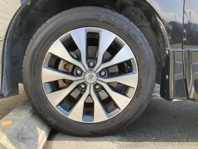 日産 セレナ ハイウェイスター プロパイロットED 静岡県 2016(平28)年 7.7万km ダイヤモンドブラック ビークルダイナミクスコントロール/ハンズフリースライドドア/社外SDナビ(CN-RE03WD)/　AM FM CD DVD Bluetooth/フルセグTV/バックモニター/オートヘッドライト/電動パーキングブレーキ/オートブレーキホールド/純正16インチアルミホイール/サンシェード/ドアバイザー/フロントフォグランプ/ワンオーナー/プロパイロット/　・アダプティブクルーズコントロール/　・レーンキープアシスト/社外ETC