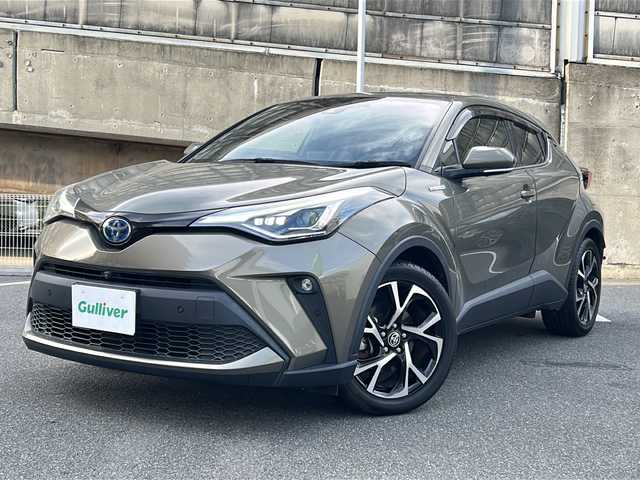 トヨタ Ｃ－ＨＲ G 愛知県 2020(令2)年 3.3万km オキサイドブロンズM ワンオーナー/純正ナビ/Bluetooth・AM・FM・USB・Miracast/パノラミックビューモニター/ハーフレザーシート/トヨタセーフティーセンス/・レーダークルーズコントロール/・クリアランスソナー/・プリクラッシュセーフティー/・レーンディパーチャーアラート/・ブラインドスポットモニター/・横滑り防止機能/・リヤクロストラフィックアラート/・パーキングサポートブレーキ/オートブレーキホールド/純正18インチAW/ビルトインETC2.0/オートハイビーム/ステアリングスイッチ/LEDヘッドライト/フォグランプ/ユピテル製前後ドライブレコーダー/純正フロアマット/純正ドアバイザー/ISOFIX/ディーラー整備記録簿/保証書/取扱説明書/スペアスマートキー