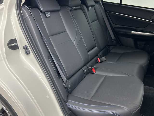 スバル レヴォーグ 1．6GT－S アイサイト 福島県 2015(平27)年 4.2万km クリスタルホワイトP /禁煙車　//アイサイト　//４ＷＤ　//純正７インチナビ(CN-LR700D)/CD・DVD・MSV・BT・フルセグTV//レーダークルーズコントロール　//シートヒーター(D/N)　//パワーシート(D/N)　//バックカメラ　//ビルトインＥＴＣ　//社外エアロ　//スマートキー　//ＬＥＤヘッドライト　//レザーシート