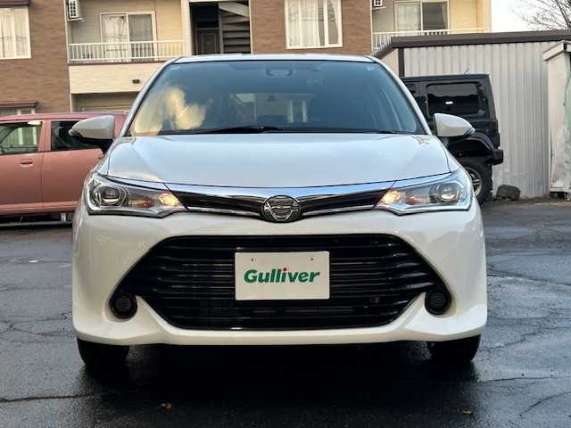 トヨタ カローラ フィールダー 1．5G 道東・釧路十勝 2015(平27)年 3.1万km スーパーホワイトⅡ トヨタセーフティーセンス/カーテンエアバッグ/純正オーディオ/CD/USB/AUX/デアイサー/ナノイー/前後ドライブレコーダー/社外エンジンスターター/社外アルミ付夏タイヤ積込