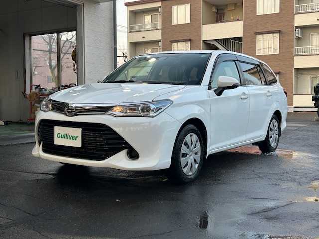 トヨタ カローラ フィールダー 1．5G 道東・釧路十勝 2015(平27)年 3.1万km スーパーホワイトⅡ トヨタセーフティーセンス/カーテンエアバッグ/純正オーディオ/CD/USB/AUX/デアイサー/ナノイー/前後ドライブレコーダー/社外エンジンスターター/社外アルミ付夏タイヤ積込